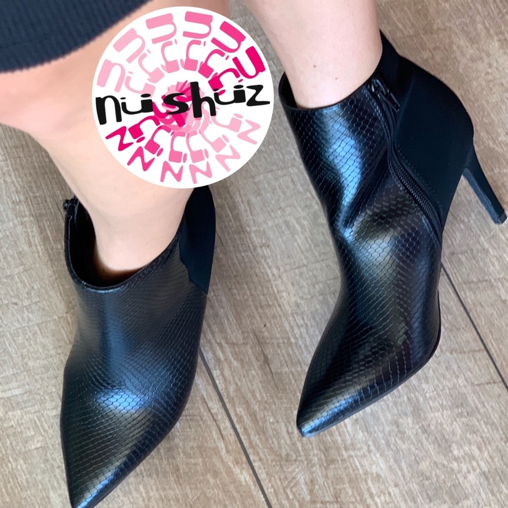 Sexy Delicious Black Python Faux Suede Heel BOOTIE - Picture 4 of 8